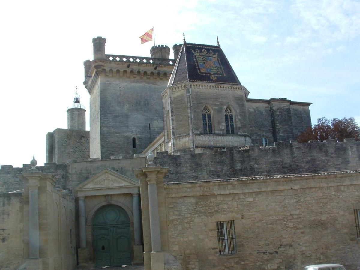 Le Cherche Midi, Entre Nimes, Le Pont Du Gard, Uzes, Arles 马尔格里特 外观 照片