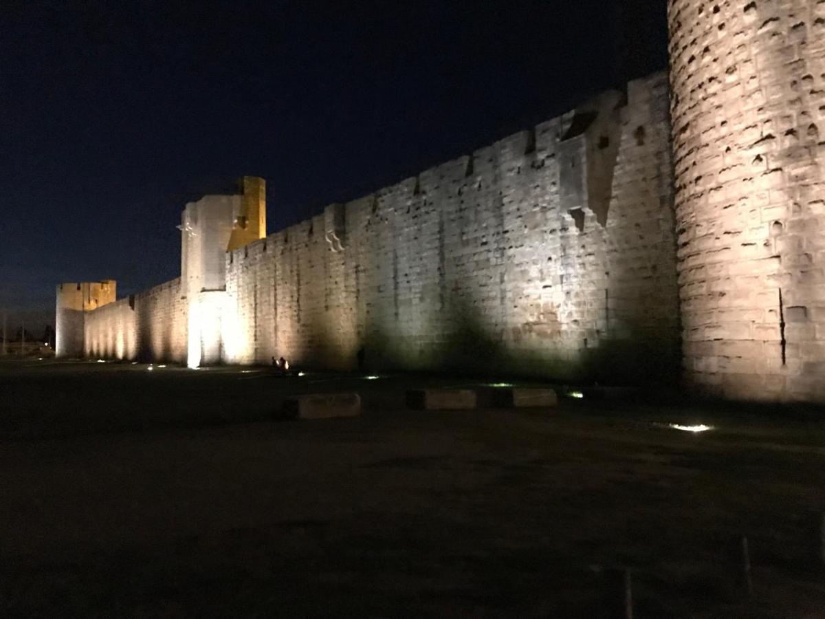 Le Cherche Midi, Entre Nimes, Le Pont Du Gard, Uzes, Arles 马尔格里特 外观 照片